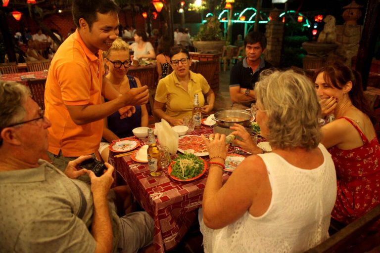 Vespa tour – smaki i uliczki hoi an