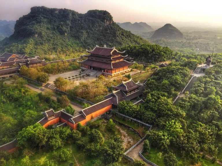 Ninh binh adventure ​(10h)
