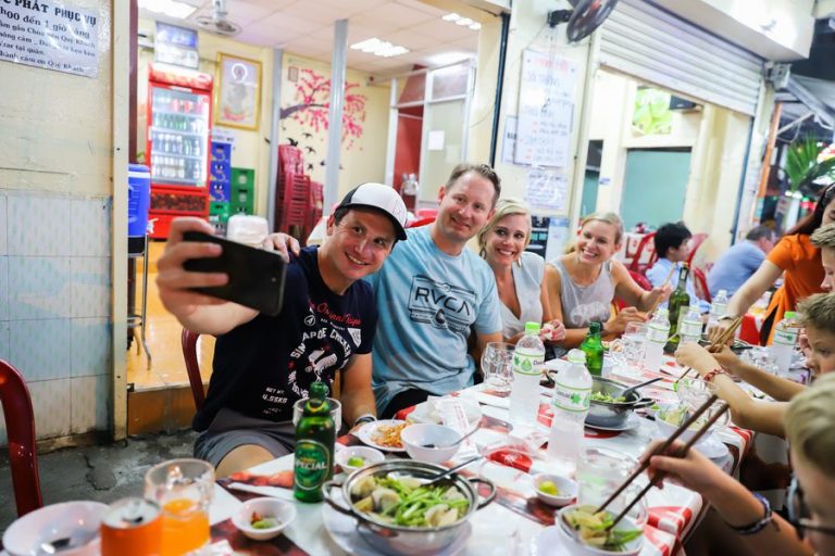 Walking foodie tour (Join tour)